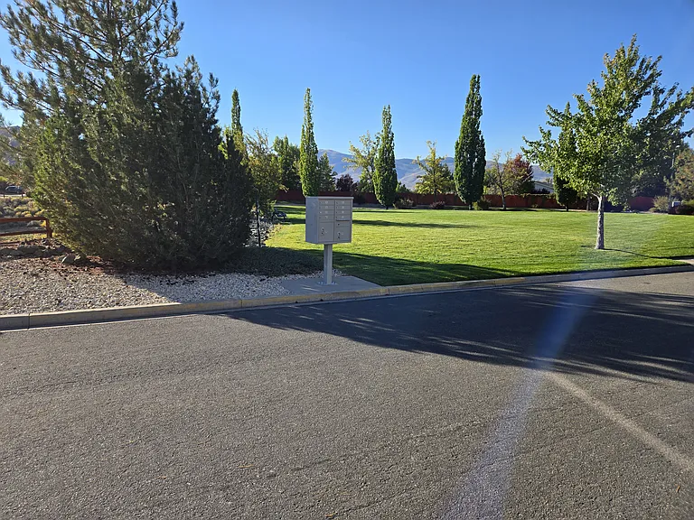 17531 Desert Lake Dr — Photo 6