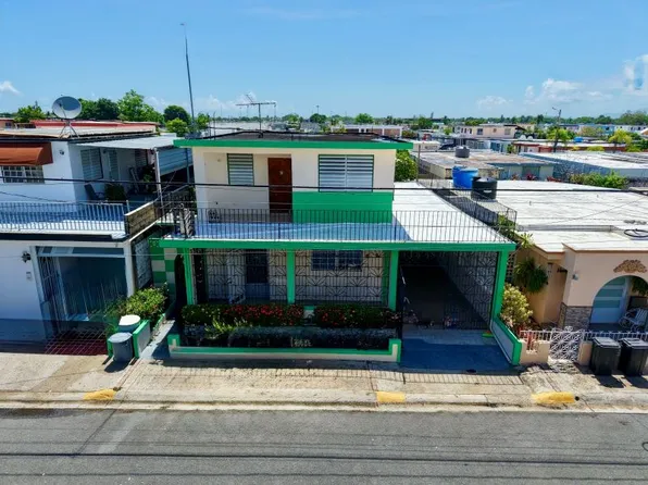 Urb Eduardo J Saldana G 15 Calle Caoba, Carolina, PR 00983