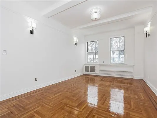 Sold by Avenue Sotheby's International Realty | media 30