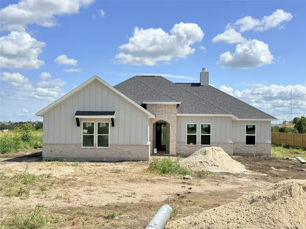 1012 Don Eve Ct, Azle, TX 76020