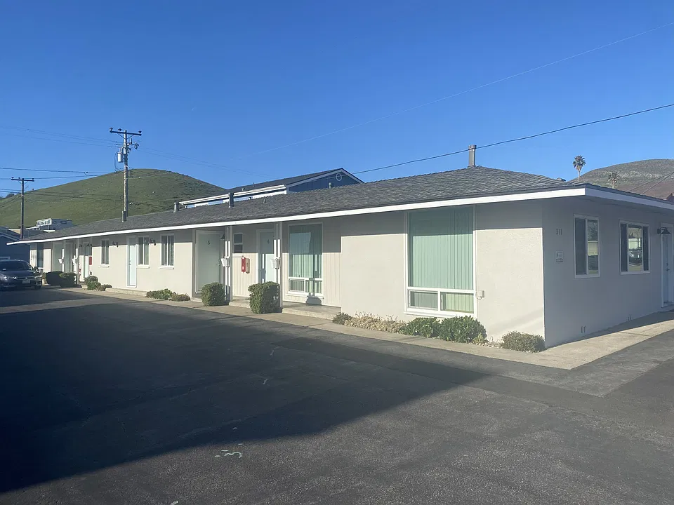 311 Tahiti St #7