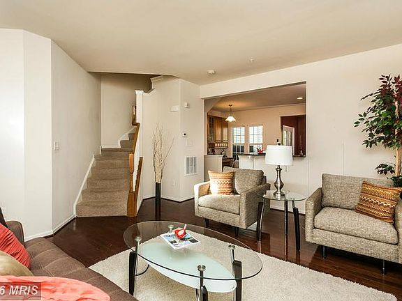 3rd image of 5218 Wyndholme Cir #19