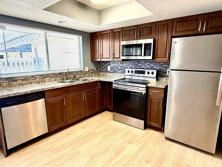 2203 Silver Pines Pl #601 — Photo 3