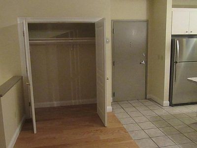 5th image of 448-452 Hanover St #102