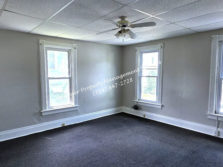 219 13th St #2 — Photo 2