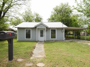 1002 E Dodge St, Stephenville, TX 76401