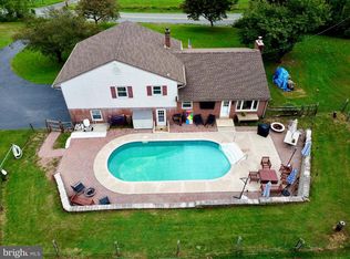 191 Himmelwright Rd, Barto, PA 19504