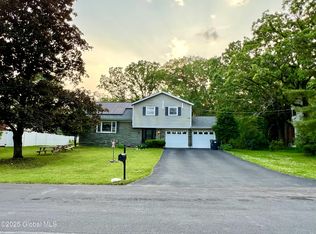 3 Wildwood Ave, Glenville, NY 12302