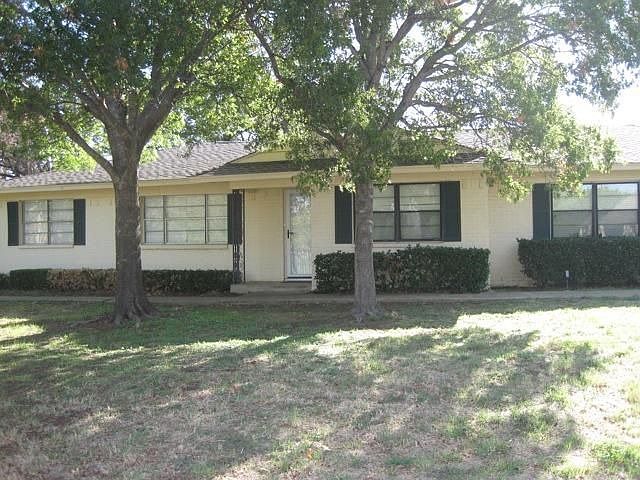 1st image of 2525 N White Chapel Blvd