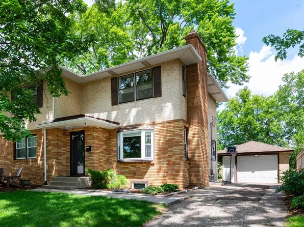 1257 Idaho Ave W, Saint Paul, MN 55108