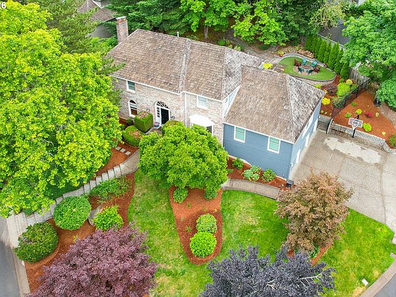 2nd image of 2525 Bree Ct