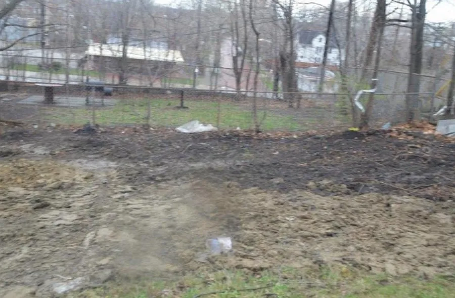 1819 Reyburn Rd photo 1