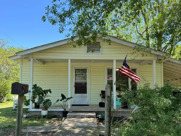 1100 2nd St, Mena, AR 71953