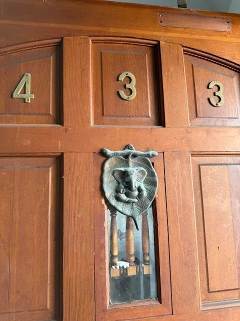 3 bed, 1.0 bath, 1000 sqft, $2,950 — Photo 2