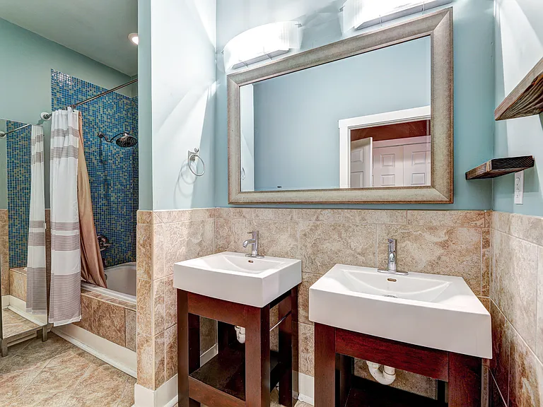 1724 Fleet St — Photo 22
