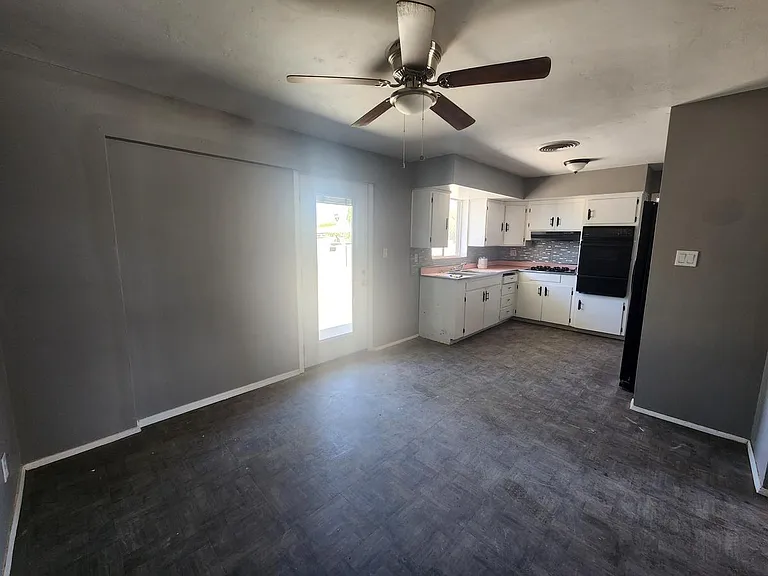 7033 E Calle Orion — Photo 3