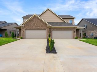 532 Cumberland Pointe Ln, Bowling Green, KY 42104