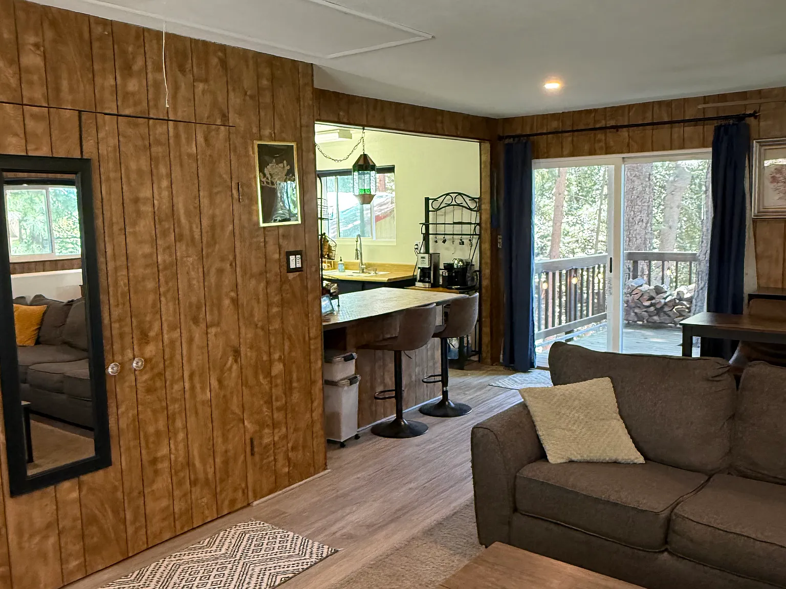 2 bed, 1.5 bath, 1500 sqft, $1,900 — Photo 4