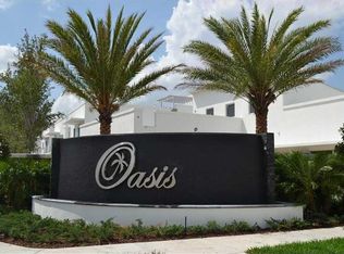 8246 NW 33rd Ter, Doral, FL 33122