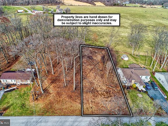 3rd image of 35 McCandless Dr