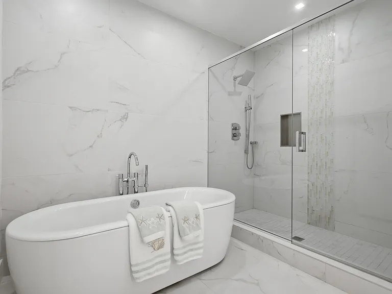 730 N Ocean Blvd #1805 — Photo 32