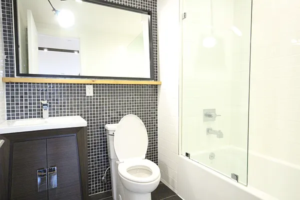 Rented by Rental Solutions Inc | media 29