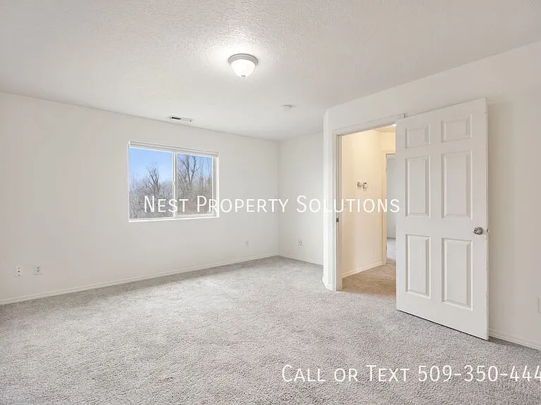 440 S Laguna Dr #A — Photo 17