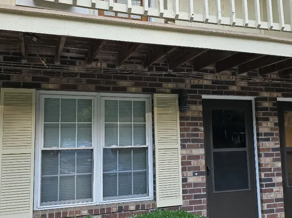 262 Fleming Rd APT B, Charleston, SC 29412