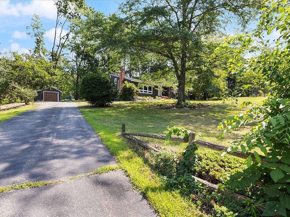 1st image of 5 Hilltop Road
