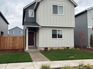 610 Merriott Ln, Woodburn, OR 97071