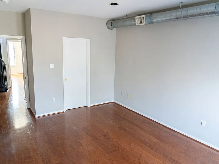 310 S Jensen Dr — Photo 19