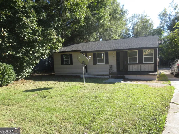 607 Courtland Ave, Fort Valley, GA 31030