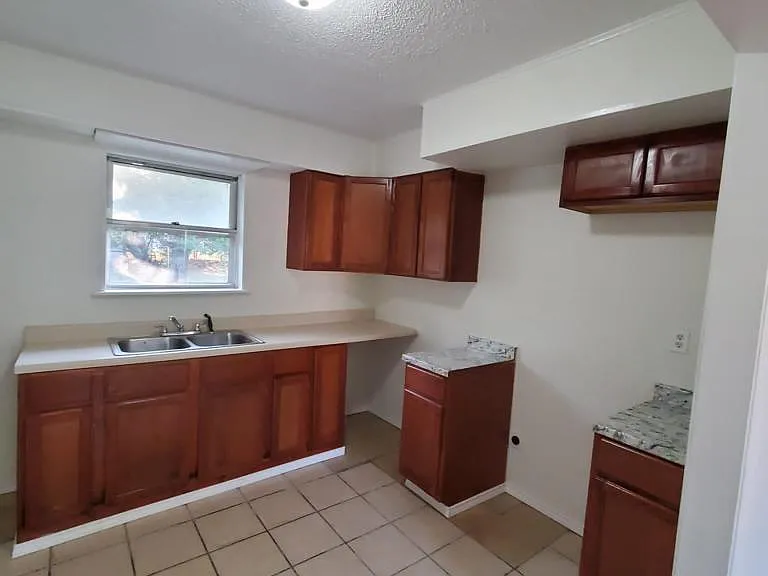 316 Church St — Photo 16