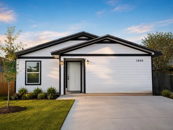 1808 Chacon St, Laredo, TX 78043