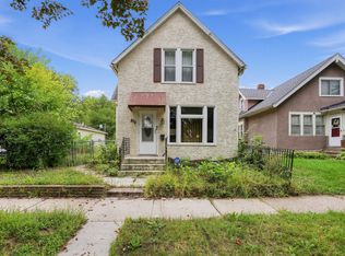 872 Lawson Ave E, Saint Paul, MN 55106