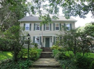 870 Hollywood Cir, Williamsport, PA 17701