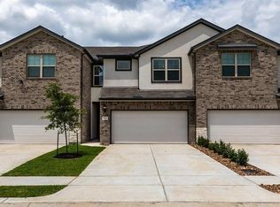 7115 Elgin St, Pearland, TX 77584