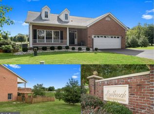 130 N View Cir, Warrenton, VA 20186