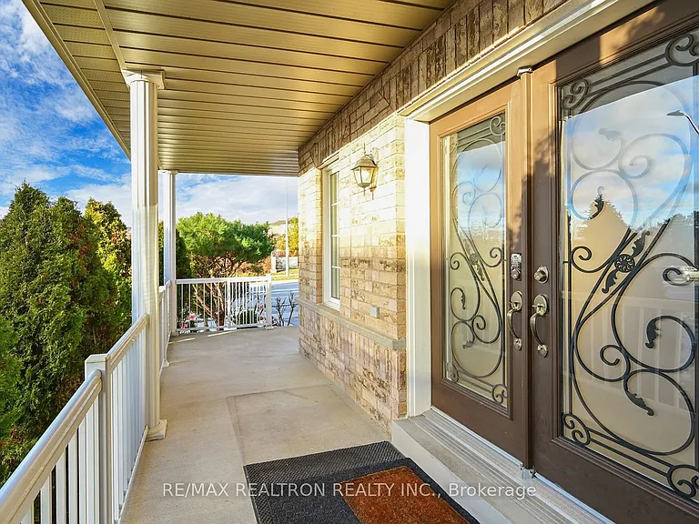 275 Peak Point Blvd — Photo 4