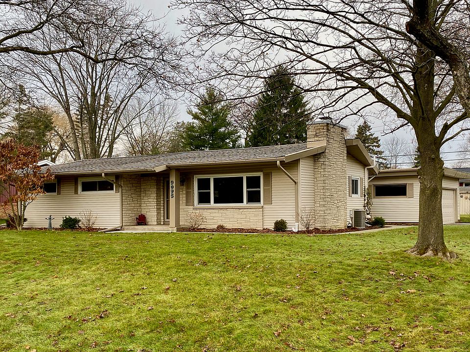1st image of 9095 N Rexleigh Dr