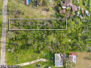 17 NW Stephens St, Steinhatchee, FL 32359