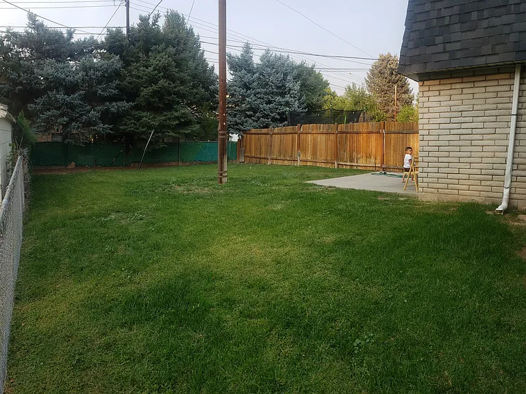 1349 E 4065 S — Photo 15