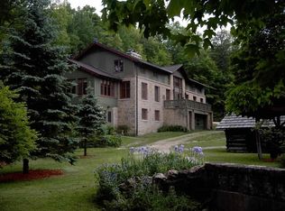 3576 County Highway Jg, Blue Mounds, WI 53517