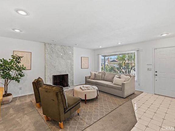 3rd image of 1198 Dorset Ln