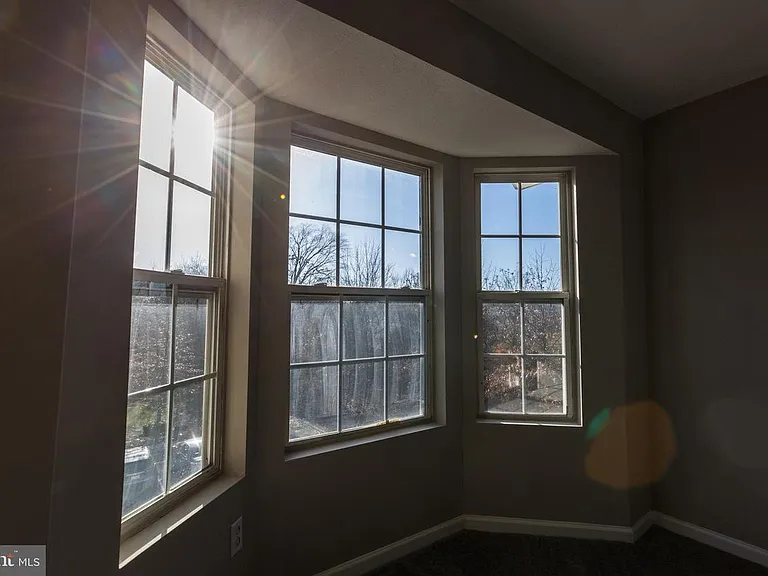 129 Brookland Ter #12 — Photo 23
