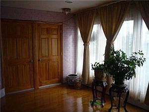 5th image of 2529 Grand Island Blvd