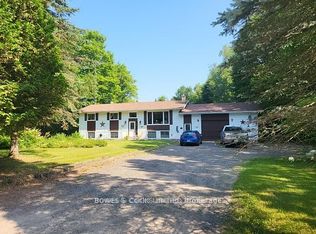109 Quarry Rd, Bancroft, ON K0L1C0