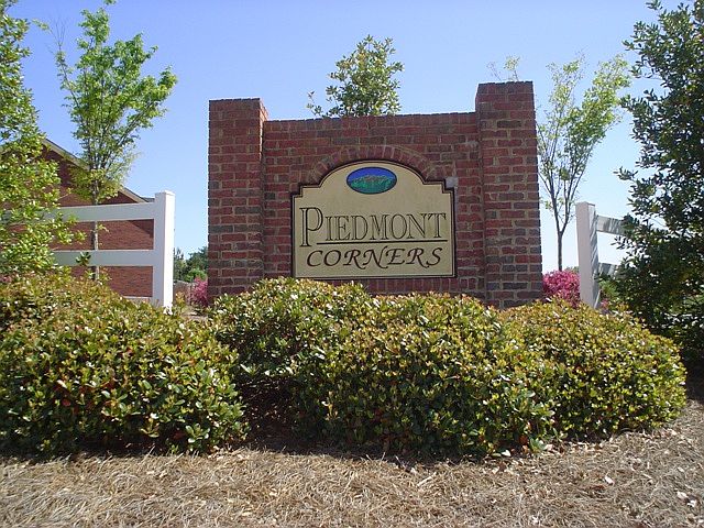 Welcome to Piedmont Corners!