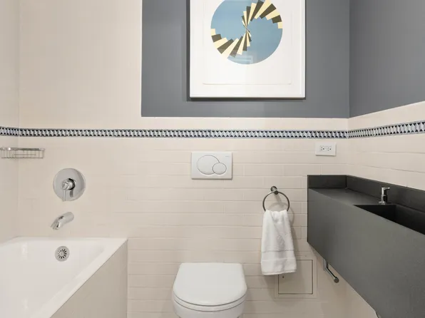 130 Fulton Street image 13 of 16