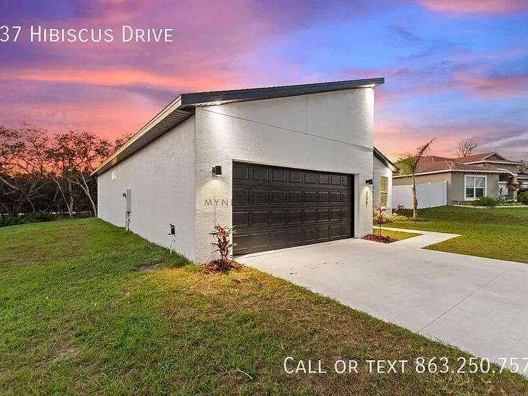 337 Hibiscus Dr — Photo 4